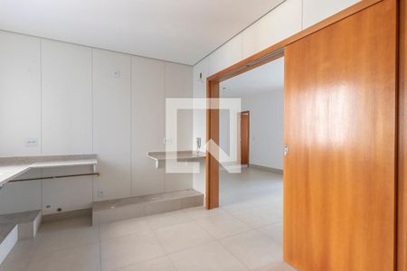 Apartamento à venda com 128m², 4 quartos e 3 vagasCozinha