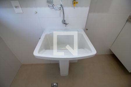 Apartamento à venda com 107m², 3 quartos e 1 vagaÁrea de Serviço