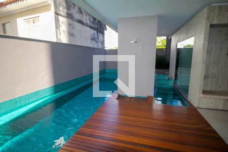 Apartamento à venda com 107m², 3 quartos e 1 vagaÁrea comum - Piscina