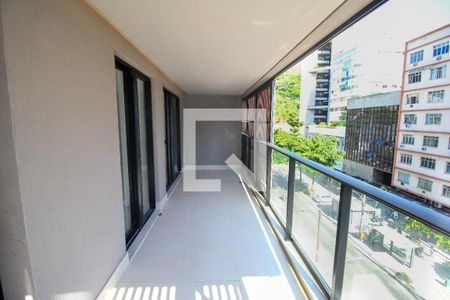Varanda  de apartamento para alugar com 3 quartos, 107m² em Botafogo, Rio de Janeiro