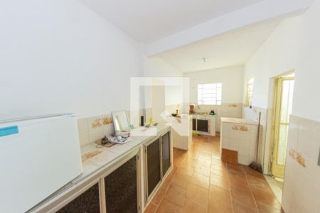 Casa para alugar com 180m², 3 quartos e 8 vagas Casa para alugar com 180m², 3 quartos e 8 vagasCozinha