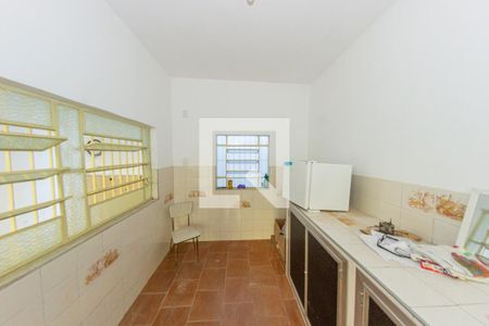 Casa para alugar com 180m², 3 quartos e 8 vagas Casa para alugar com 180m², 3 quartos e 8 vagasCozinha