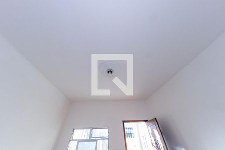 Sala de casa para alugar com 3 quartos, 180m² em Bento Ribeiro, Rio de Janeiro