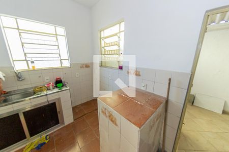 Casa para alugar com 180m², 3 quartos e 8 vagas Casa para alugar com 180m², 3 quartos e 8 vagasCozinha
