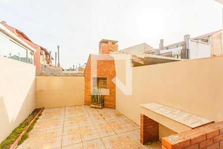 Área externa de casa à venda com 2 quartos, 132m² em Aberta dos Morros, Porto Alegre