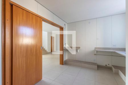 Apartamento à venda com 256m², 4 quartos e 4 vagasCozinha