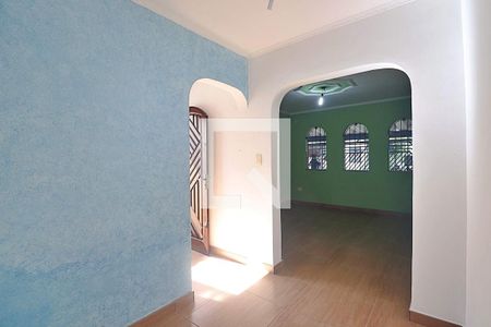 Corredor de casa para alugar com 3 quartos, 140m² em Vila Sao Pedro, Santo André