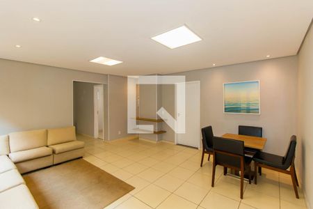 Apartamento à venda com 31m², 1 quarto e sem vaga Apartamento à venda com 31m², 1 quarto e sem vagaÁrea comum - Salão de festas