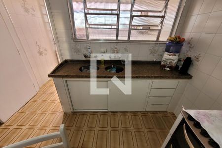 Casa à venda com 217m², 4 quartos e 7 vagas Casa à venda com 217m², 4 quartos e 7 vagasCozinha
