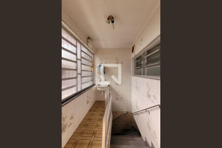 Casa à venda com 217m², 4 quartos e 7 vagas Casa à venda com 217m², 4 quartos e 7 vagasÁrea de Serviço