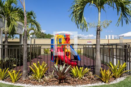 Apartamento para alugar com 111111m², 2 quartos e 1 vagaÁrea Comum - Playground