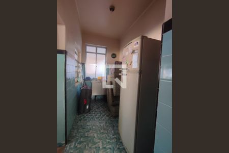 Casa à venda com 600m², 5 quartos e 8 vagas Casa à venda com 600m², 5 quartos e 8 vagasCozinha