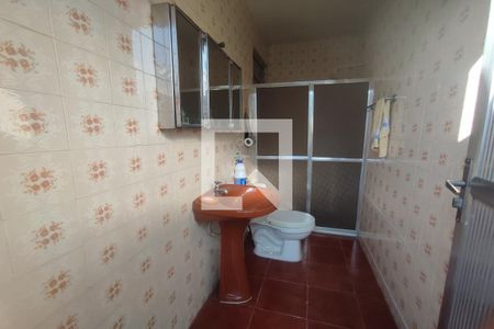 Casa à venda com 600m², 5 quartos e 8 vagas Casa à venda com 600m², 5 quartos e 8 vagasBanheiro