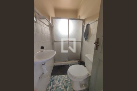 Casa à venda com 600m², 5 quartos e 8 vagas Casa à venda com 600m², 5 quartos e 8 vagasBanheiro
