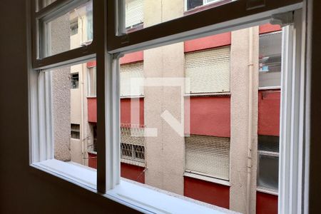 Quarto 1 de apartamento à venda com 2 quartos, 60m² em Cristal, Porto Alegre