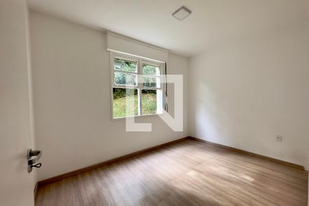Quarto 2 de apartamento à venda com 2 quartos, 60m² em Cristal, Porto Alegre