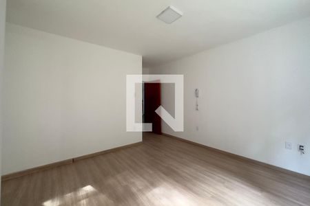 Sala de apartamento à venda com 2 quartos, 60m² em Cristal, Porto Alegre