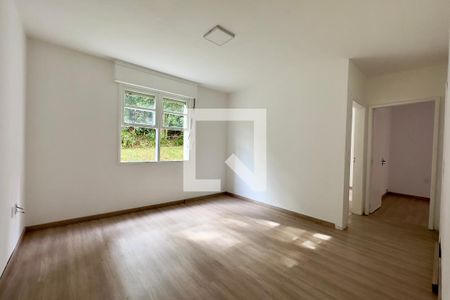 Sala de apartamento à venda com 2 quartos, 60m² em Cristal, Porto Alegre