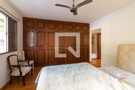 Suíte de casa à venda com 3 quartos, 210m² em Chácara Santo Antônio (zona Sul), São Paulo