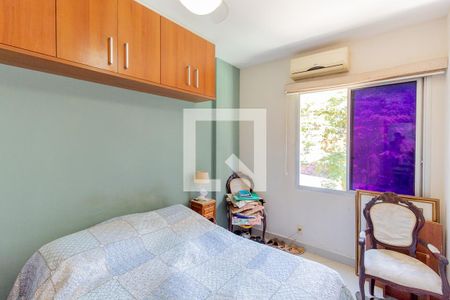 Apartamento à venda com 77m², 3 quartos e 2 vagasSuíte