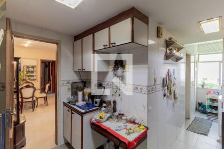 Apartamento à venda com 77m², 3 quartos e 2 vagasCozinha