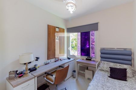 Apartamento à venda com 77m², 3 quartos e 2 vagasQuarto 2