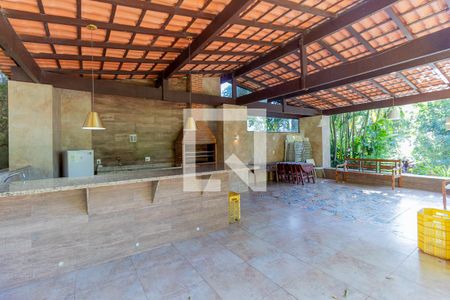 Apartamento à venda com 77m², 3 quartos e 2 vagasChurrasqueira