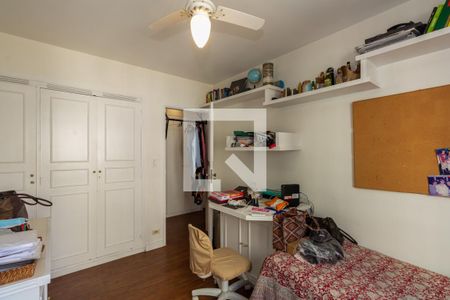 Apartamento à venda com 194m², 3 quartos e 2 vagas Apartamento à venda com 194m², 3 quartos e 2 vagasSuíte 3