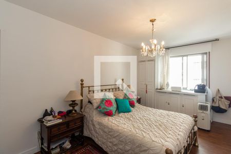 Apartamento à venda com 194m², 3 quartos e 2 vagas Apartamento à venda com 194m², 3 quartos e 2 vagasSuíte