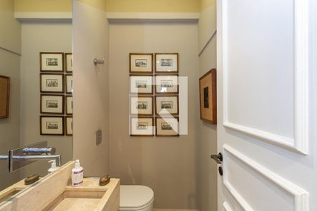 Apartamento à venda com 194m², 3 quartos e 2 vagas Apartamento à venda com 194m², 3 quartos e 2 vagasLavabo