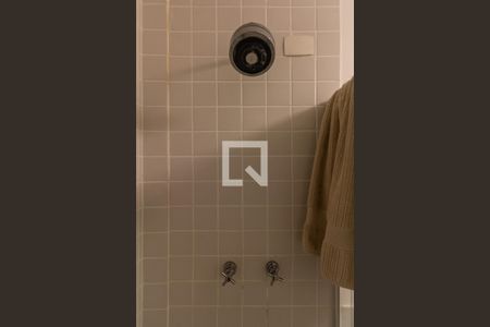 Apartamento à venda com 194m², 3 quartos e 2 vagas Apartamento à venda com 194m², 3 quartos e 2 vagasBanheiro Suíte 3