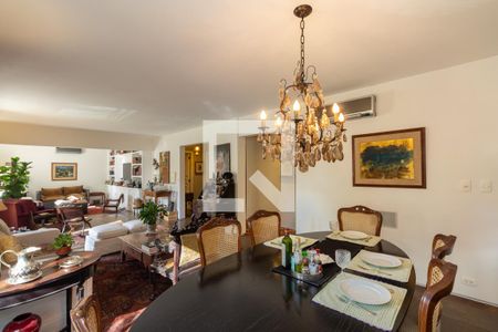 Apartamento à venda com 194m², 3 quartos e 2 vagas Apartamento à venda com 194m², 3 quartos e 2 vagasSala