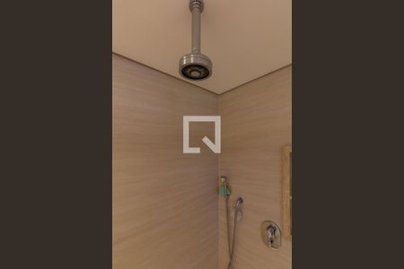 Apartamento à venda com 194m², 3 quartos e 2 vagas Apartamento à venda com 194m², 3 quartos e 2 vagasBanheiro Suíte