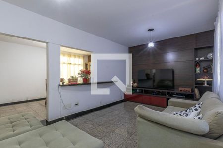Sala de casa à venda com 4 quartos, 286m² em São Lucas, Belo Horizonte