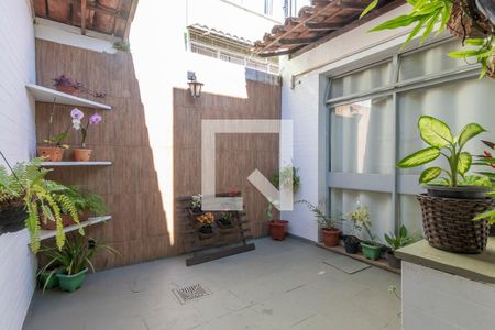 Casa à venda com 286m², 4 quartos e 4 vagasJardim