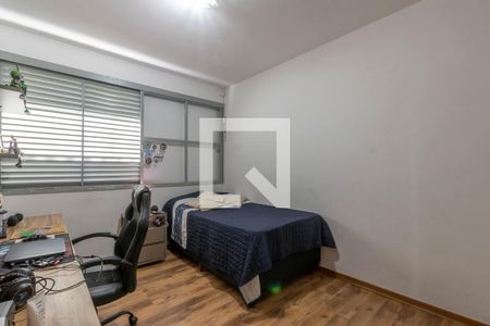 Casa à venda com 286m², 4 quartos e 4 vagasQuarto 3