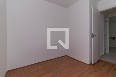 Quarto 1 de apartamento para alugar com 2 quartos, 33m² em Itaquera, São Paulo