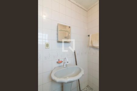 Casa à venda com 239m², 3 quartos e 4 vagasBanheiro Edícula