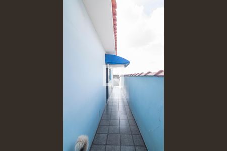 Casa à venda com 239m², 3 quartos e 4 vagasCorredor