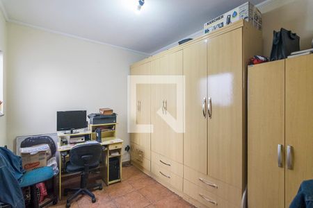 Casa à venda com 239m², 3 quartos e 4 vagasQuarto 2