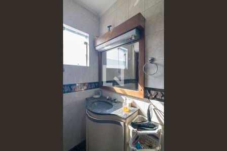 Banheiro da Suite de casa à venda com 3 quartos, 239m² em Vila Guaraciaba, Santo André