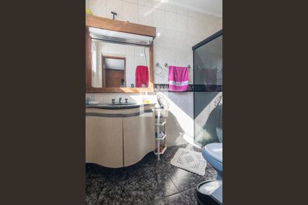 Banheiro da Suite de casa à venda com 3 quartos, 239m² em Vila Guaraciaba, Santo André