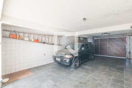 Casa à venda com 239m², 3 quartos e 4 vagasGaragem