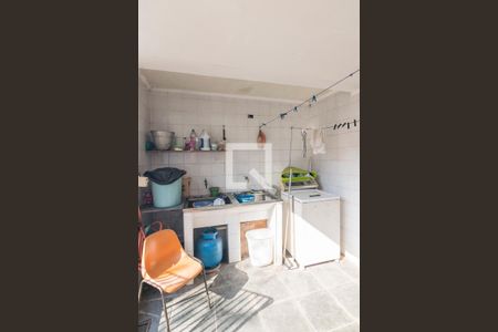 Casa à venda com 239m², 3 quartos e 4 vagasÁrea de Serviço