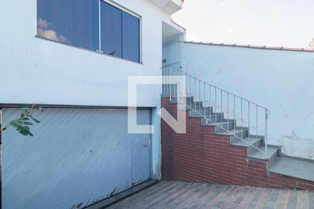 Casa à venda com 239m², 3 quartos e 4 vagasGaragem