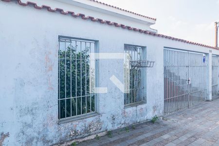 Casa à venda com 239m², 3 quartos e 4 vagasFachada