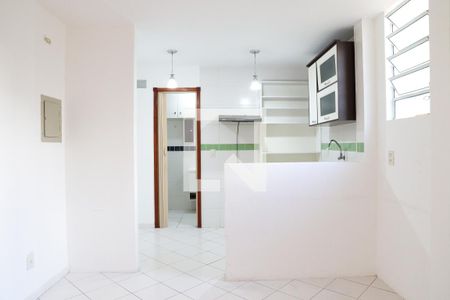 Sala de kitnet/studio para alugar com 1 quarto, 38m² em Santa Ifigênia, São Paulo