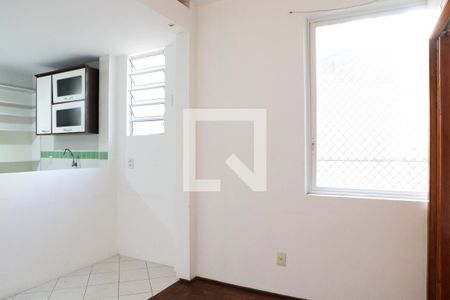 Sala de kitnet/studio para alugar com 1 quarto, 38m² em Santa Ifigênia, São Paulo