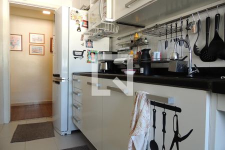 Apartamento à venda com 160m², 3 quartos e 2 vagasCozinha - Armários