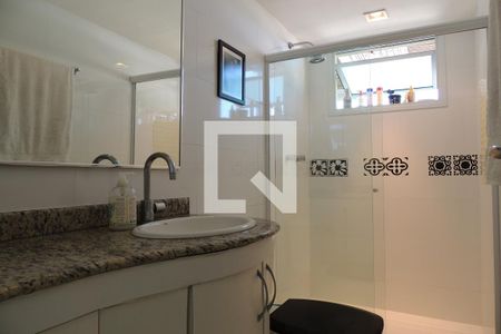 Apartamento à venda com 160m², 3 quartos e 2 vagasBanheiro social 1